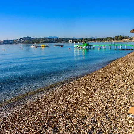 Happy Camp Mobile Homes In Karda Kemping Dassia (Corfu)