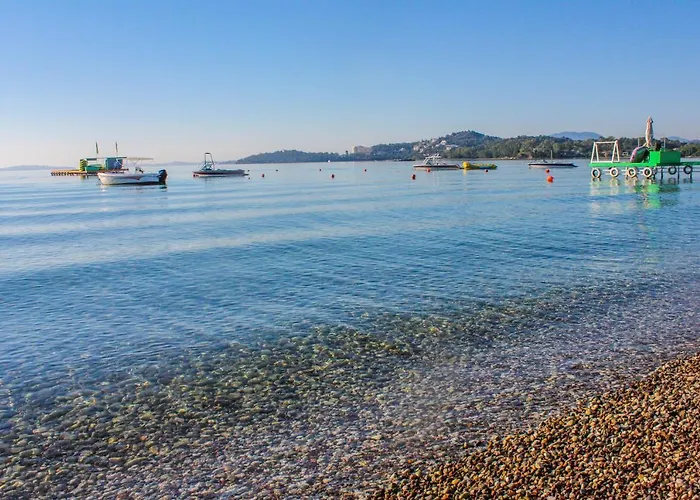 Happy Camp Mobile Homes In Karda 4* Dassia (Corfu)