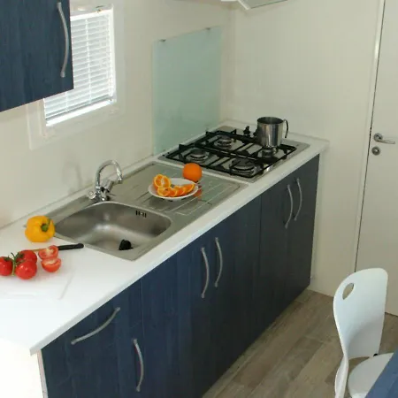 Happy Camp Mobile Homes In Karda Dassia (Corfu)