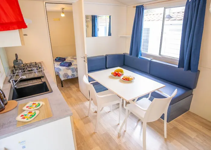 Happy Camp Mobile Homes In Karda مكان تخييم